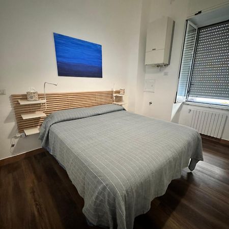 Riviera Apartment Napoli Exterior photo